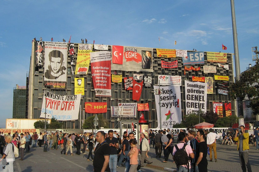 Occupy Gezi Architecture, photo documentation by Herkes Icin Mimarlik 